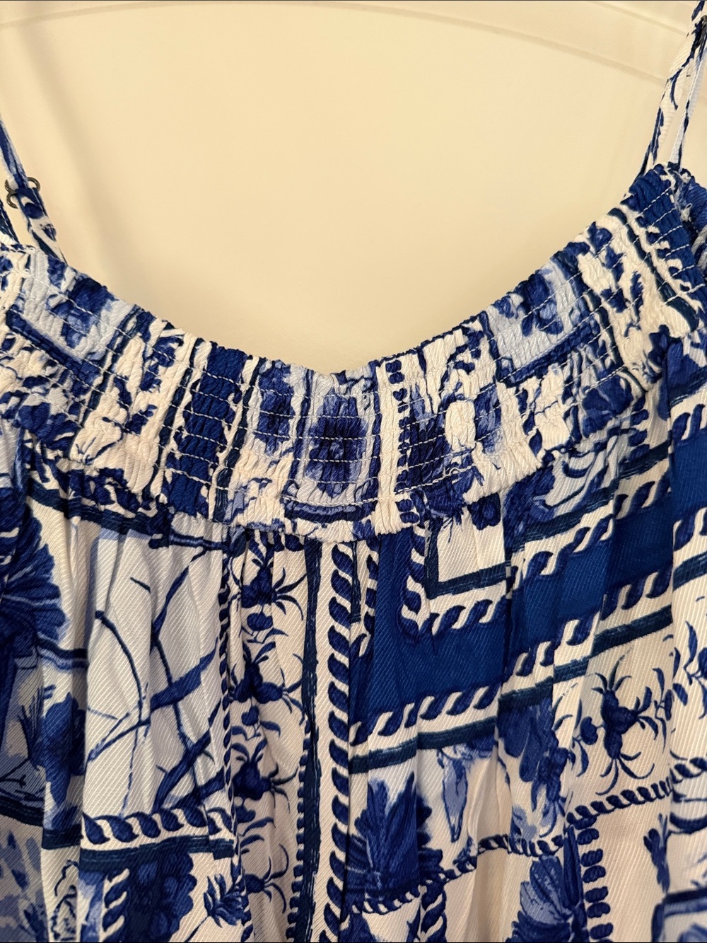 Anthropologie Maeve wide leg fluid jumpsuit blue white floral pants medium new - Picture 3 of 4